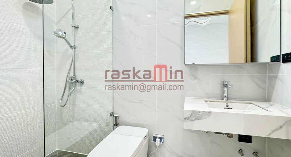 For sale 4 bedrooms house in Bang Lamung, Chonburi