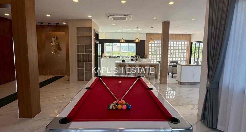 For rent and for sale 6 bedrooms villa in Bang Lamung, Chonburi