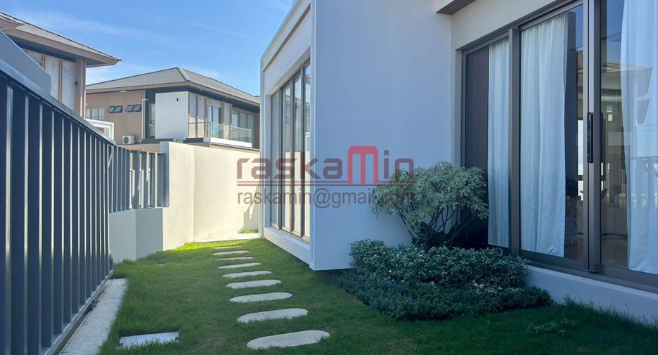 Villa zum Kauf mit 4 Zimmer in Bang Lamung, Chonburi