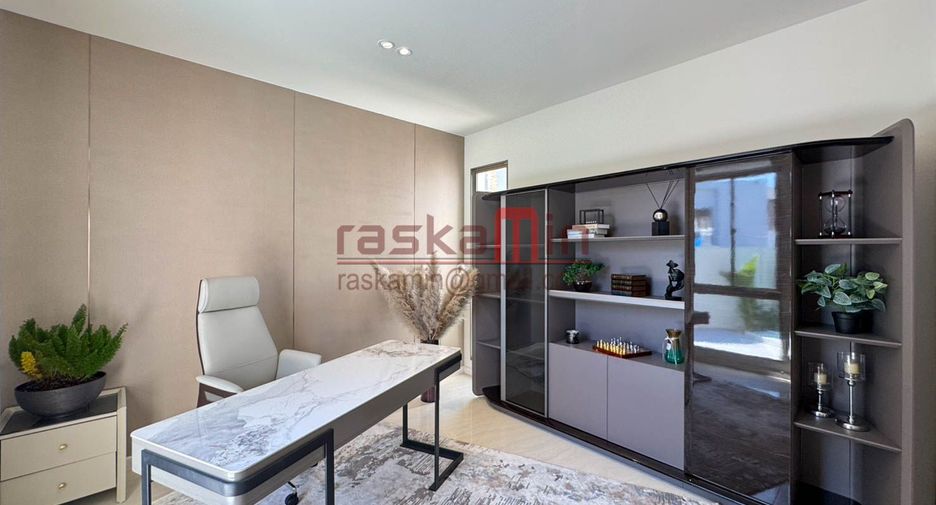 Villa zum Kauf mit 4 Zimmer in Bang Lamung, Chonburi