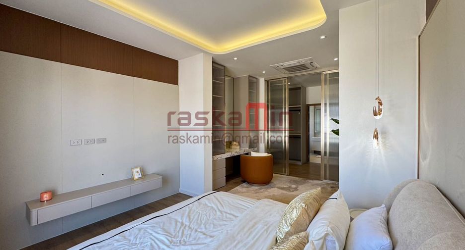Villa zum Kauf mit 4 Zimmer in Bang Lamung, Chonburi