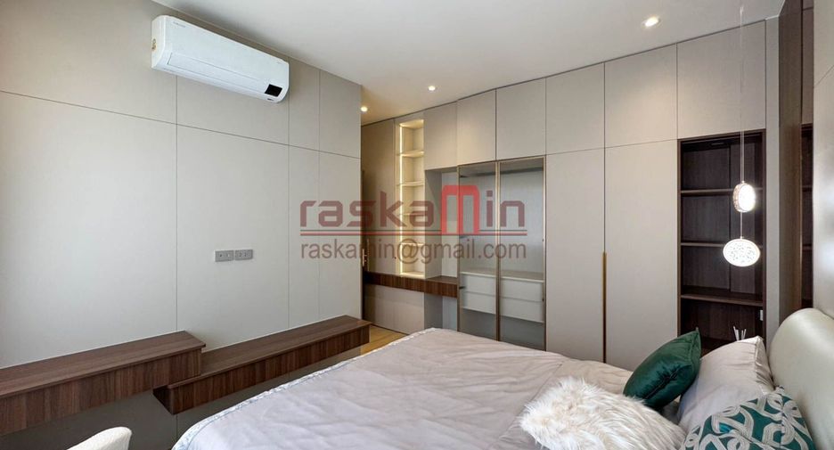 Villa zum Kauf mit 4 Zimmer in Bang Lamung, Chonburi