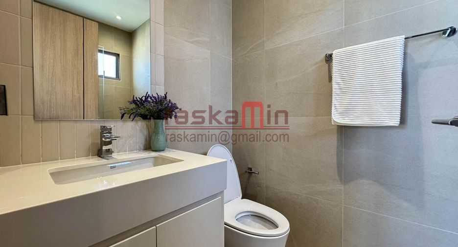 Villa zum Kauf mit 4 Zimmer in Bang Lamung, Chonburi