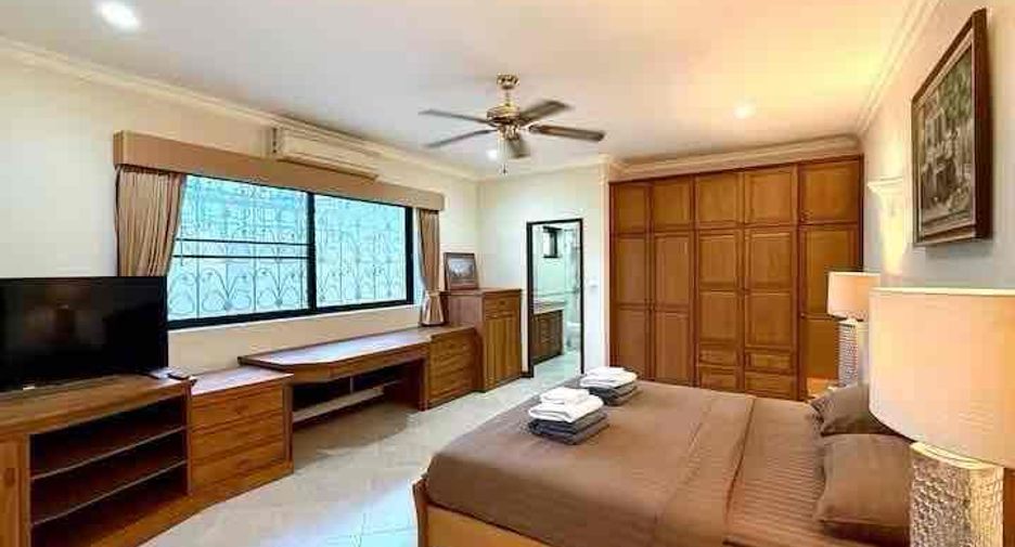 出租 4 卧室 别墅 在 Bang Lamung, Chon Buri