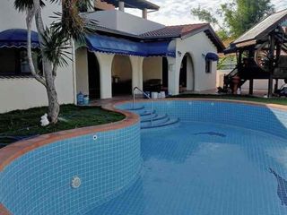 Villa zur Miete mit 5 Zimmer in Bang Lamung, Chonburi