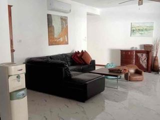 Villa zur Miete mit 5 Zimmer in Bang Lamung, Chonburi
