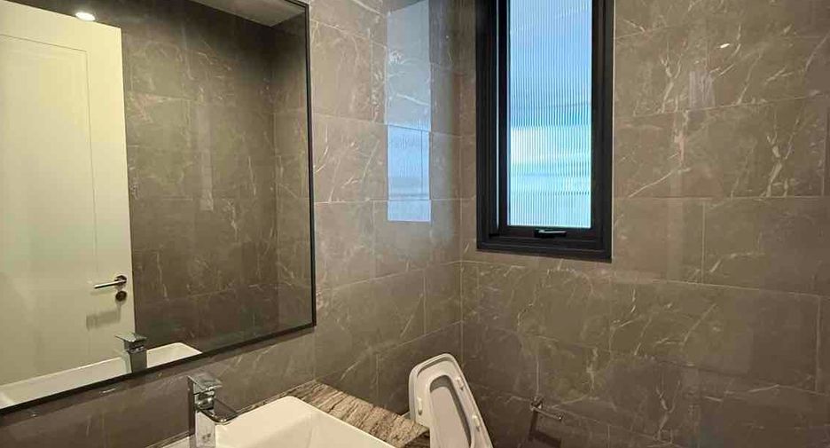 Villa zur Miete mit 5 Zimmer in Bang Lamung, Chonburi
