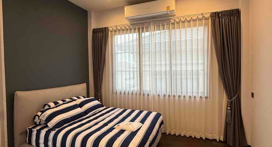 Villa zur Miete mit 5 Zimmer in Bang Lamung, Chonburi