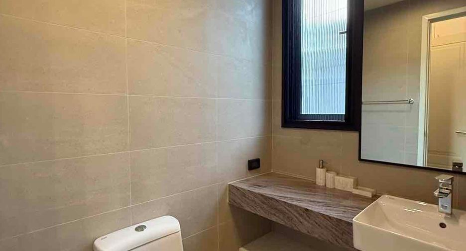 Villa zur Miete mit 5 Zimmer in Bang Lamung, Chonburi