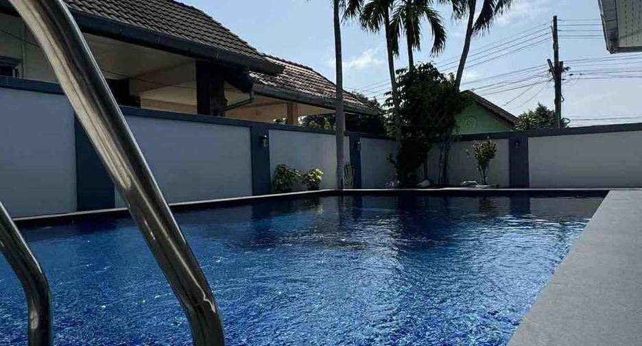 For rent and for sale 3 bedrooms villa in Mueang Nakhon Ratchasima, Nakhon Ratchasima