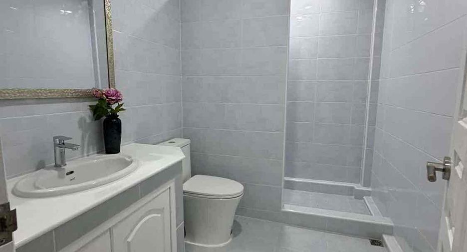 For rent and for sale 3 bedrooms villa in Mueang Nakhon Ratchasima, Nakhon Ratchasima