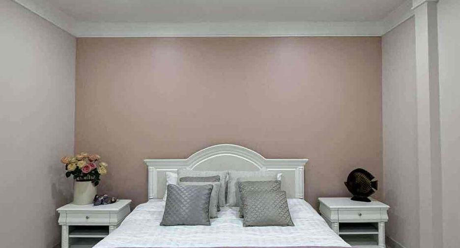 For rent and for sale 3 bedrooms villa in Mueang Nakhon Ratchasima, Nakhon Ratchasima