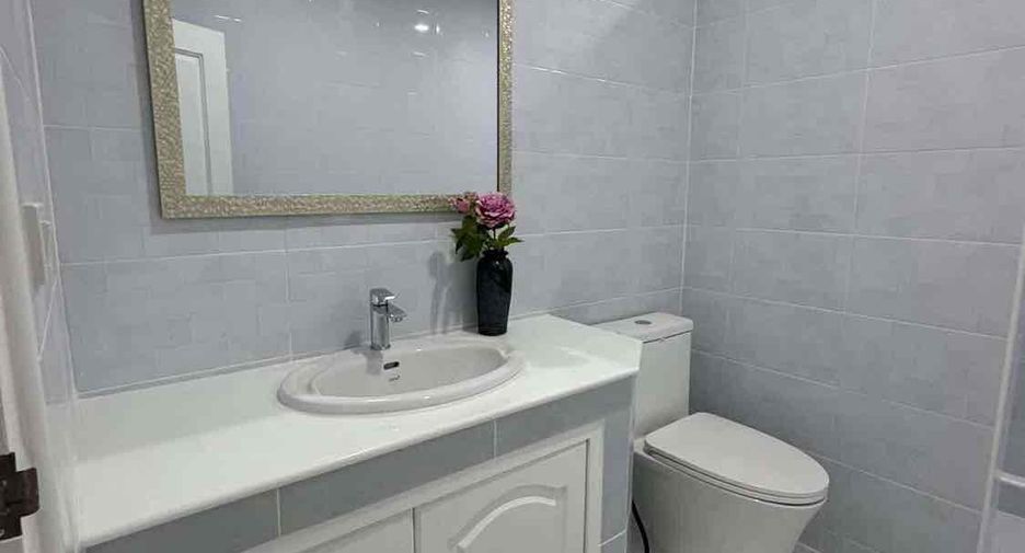 For rent and for sale 3 bedrooms villa in Mueang Nakhon Ratchasima, Nakhon Ratchasima