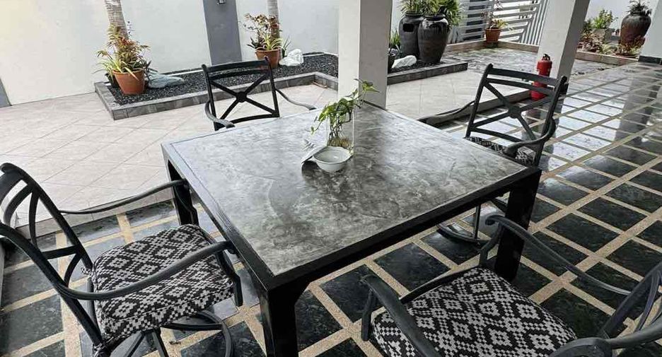 For rent and for sale 3 bedrooms villa in Mueang Nakhon Ratchasima, Nakhon Ratchasima