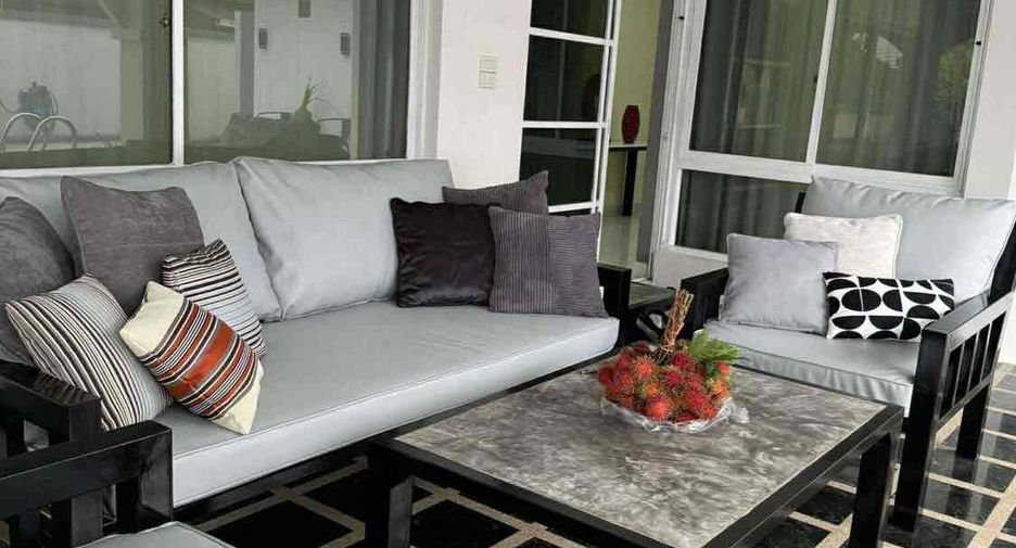For rent and for sale 3 bedrooms villa in Mueang Nakhon Ratchasima, Nakhon Ratchasima