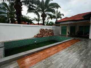 Villa zur Miete mit 4 Zimmer in Bang Lamung, Chonburi