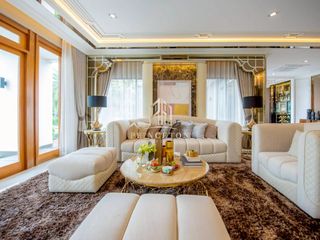 Haus zur Miete mit 4 Zimmer in Prawet, Bangkok