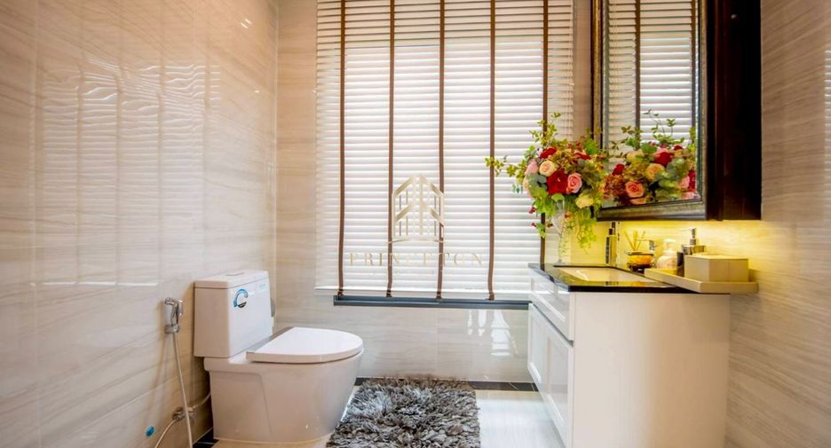 For rent 4 bedrooms house in Prawet, Bangkok
