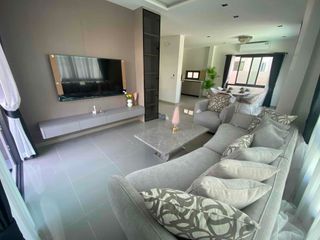 Villa zur Miete mit 4 Zimmer in Bang Lamung, Chonburi