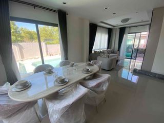 Villa zur Miete mit 4 Zimmer in Bang Lamung, Chonburi
