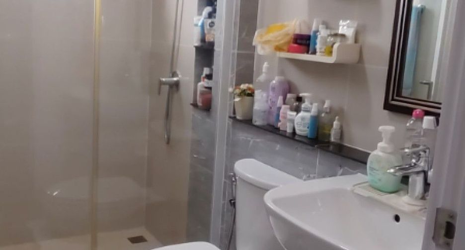 Продажа 4 спальни дом в Банг Кхен, Бангкок