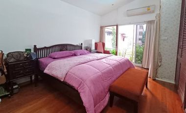 À vendre 4 chambres condo à Khlong Toei, Bangkok