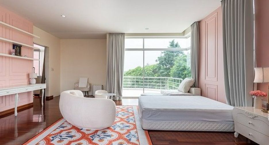 Casa en venta de 4 habitaciones en Khan Na Yao, Bangkok