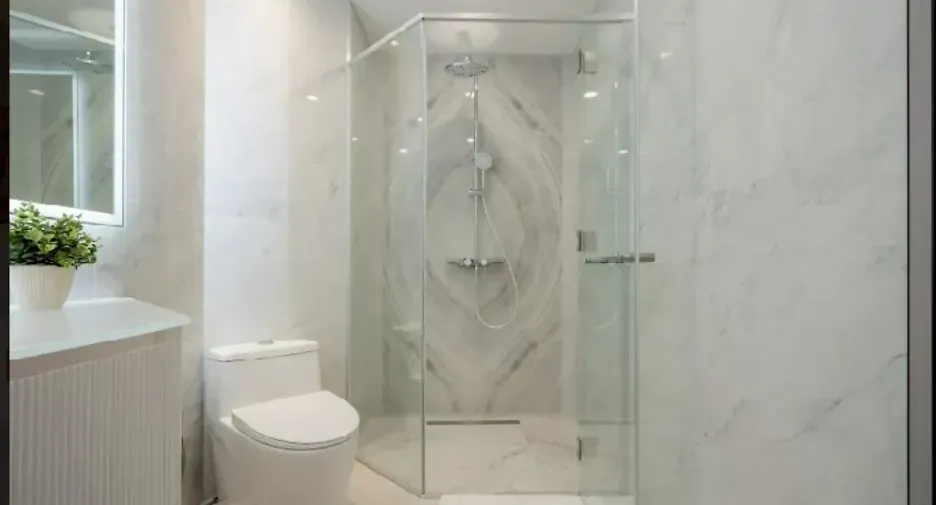 For sale 2 ベッドルーム condo in Bang Lamung, Chonburi