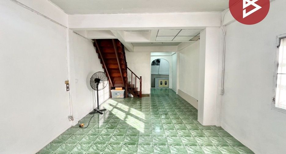 出售 2 卧室 联排别墅 在 Mueang Samut Prakan, Samut Prakan