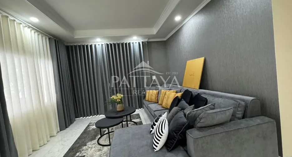 Haus zur Miete und zum Kauf mit 3 Zimmer in Bang Lamung, Chonburi