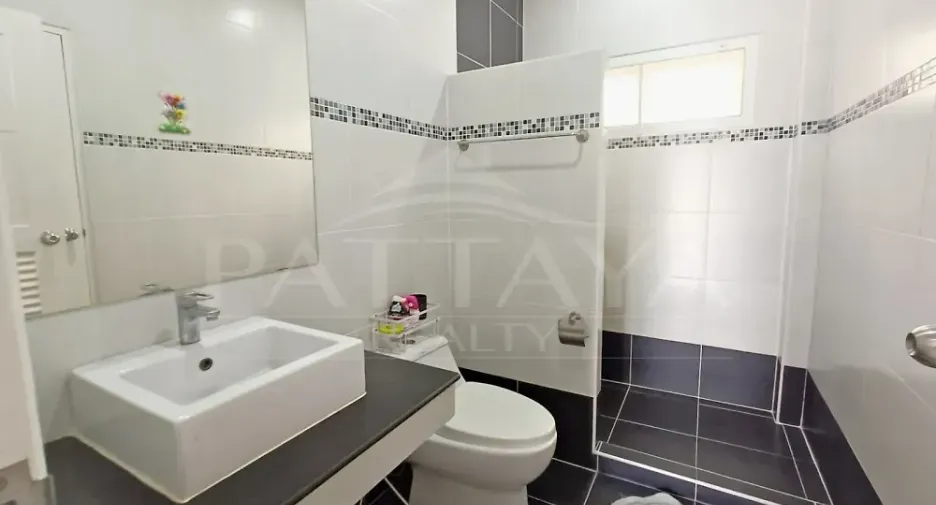 For rent 3 bedrooms house in Bang Lamung, Chonburi