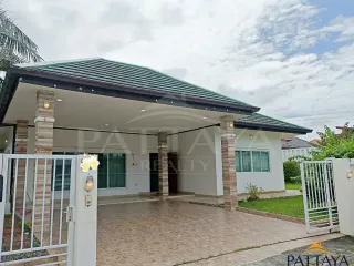 À louer 3 chambres maison à Bang Lamung, Chonburi