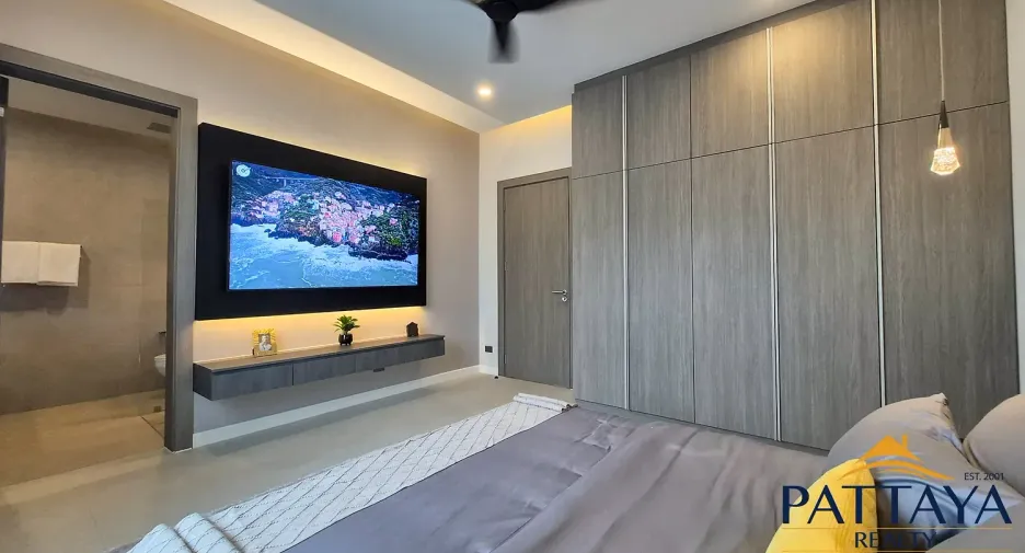 À vendre 5 chambres maison à Bang Lamung, Chonburi