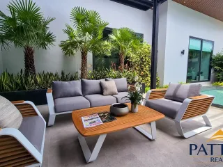 For sale 5 ベッドルーム house in Bang Lamung, Chonburi