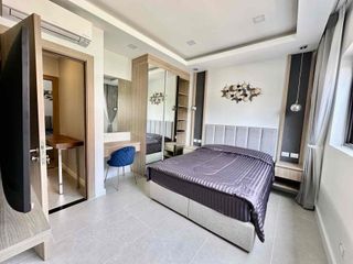 Villa en alquiler y en venta de 4 habitaciones en Bang Lamung, Chonburi