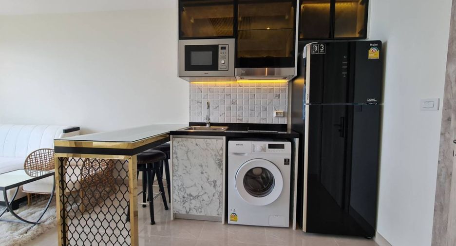 Wohnung zur Miete mit 1 Zimmer in Bang Lamung, Chonburi