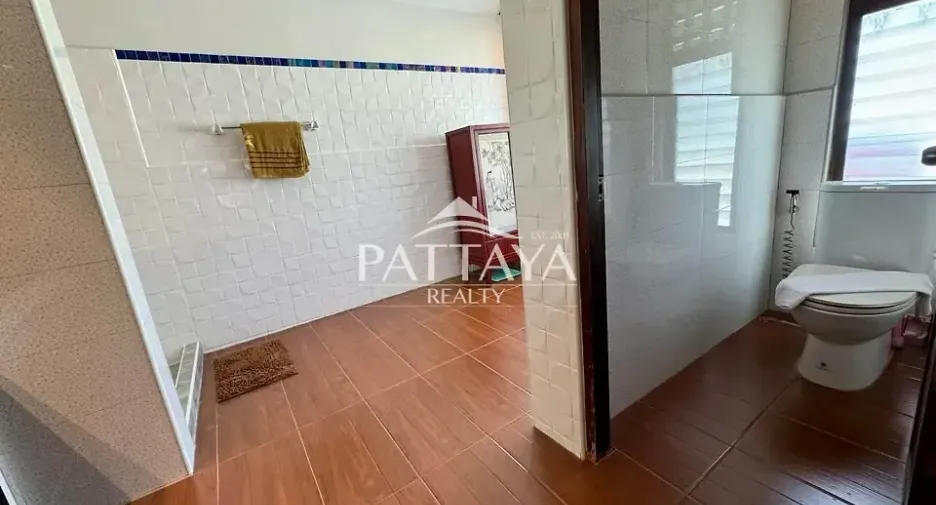 For sale 3 ベッドルーム house in Bang Lamung, Chonburi
