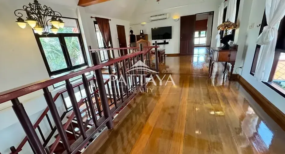 For sale 3 ベッドルーム house in Bang Lamung, Chonburi