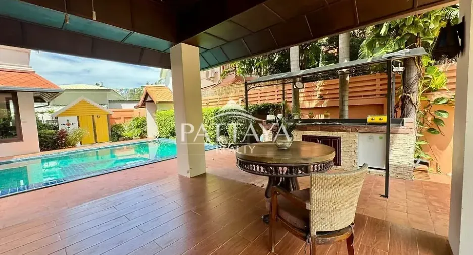 For sale 3 ベッドルーム house in Bang Lamung, Chonburi