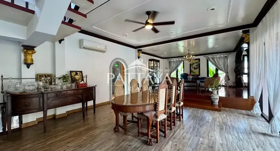 For sale 3 ベッドルーム house in Bang Lamung, Chonburi