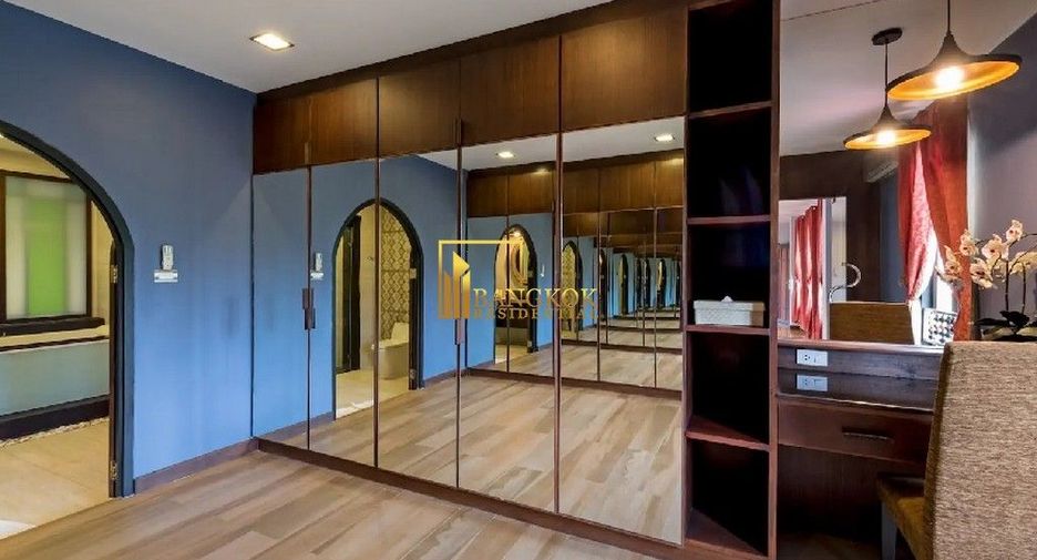 For rent 4 ベッドルーム house in Khlong Toei, Bangkok