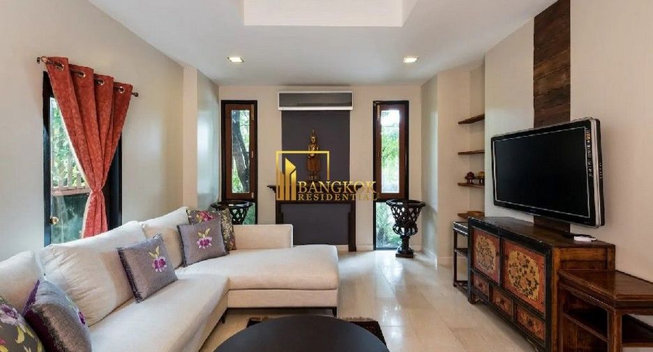 For rent 4 ベッドルーム house in Khlong Toei, Bangkok