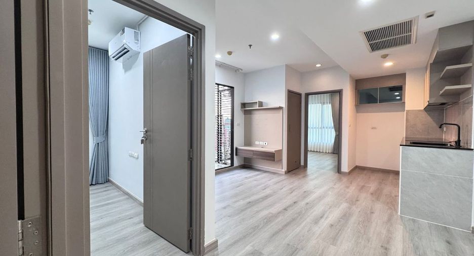 For sale 2 bedrooms condo in Khlong San, Bangkok