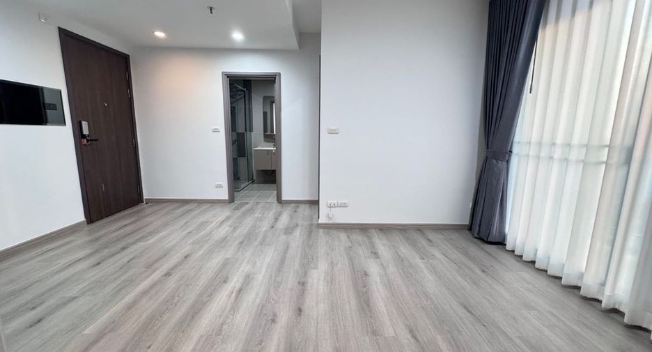 For sale 2 bedrooms condo in Khlong San, Bangkok