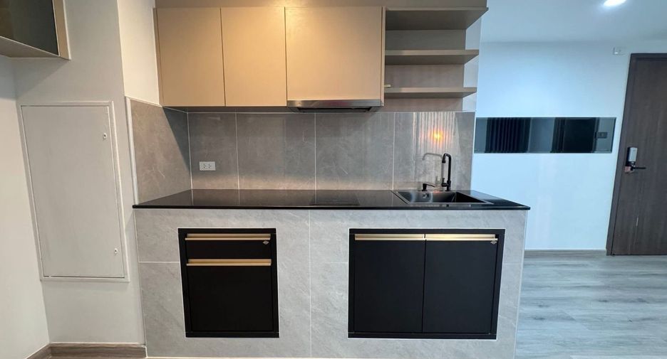For sale 2 bedrooms condo in Khlong San, Bangkok