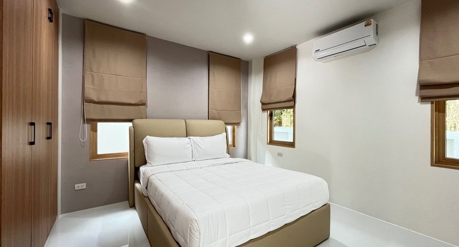 For rent 4 bedrooms villa in Mueang Krabi, Krabi