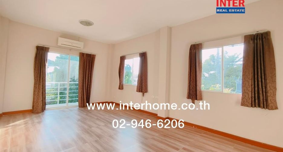 À vendre 3 chambres maison à Lat Krabang, Bangkok