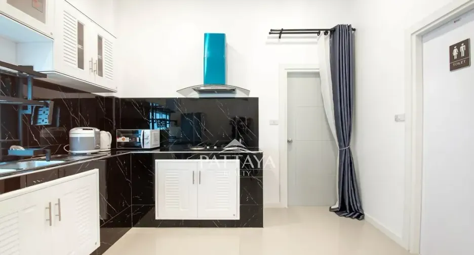 Продажа 3 спальни дом в Банг Ламунг, Чонбури