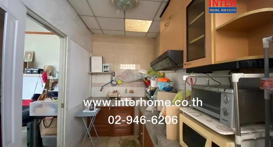 For sale 3 bedrooms townhouse in Khlong Sam Wa, Bangkok