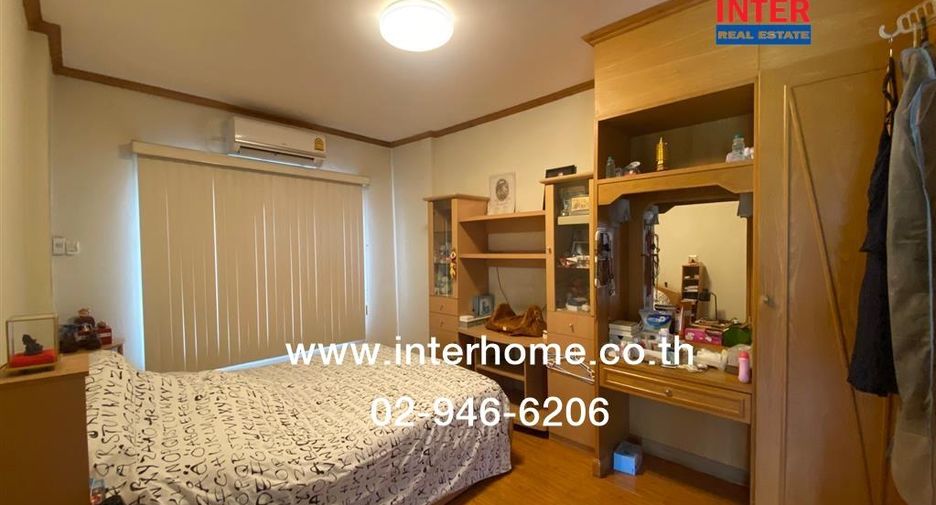 For sale 3 bedrooms townhouse in Khlong Sam Wa, Bangkok